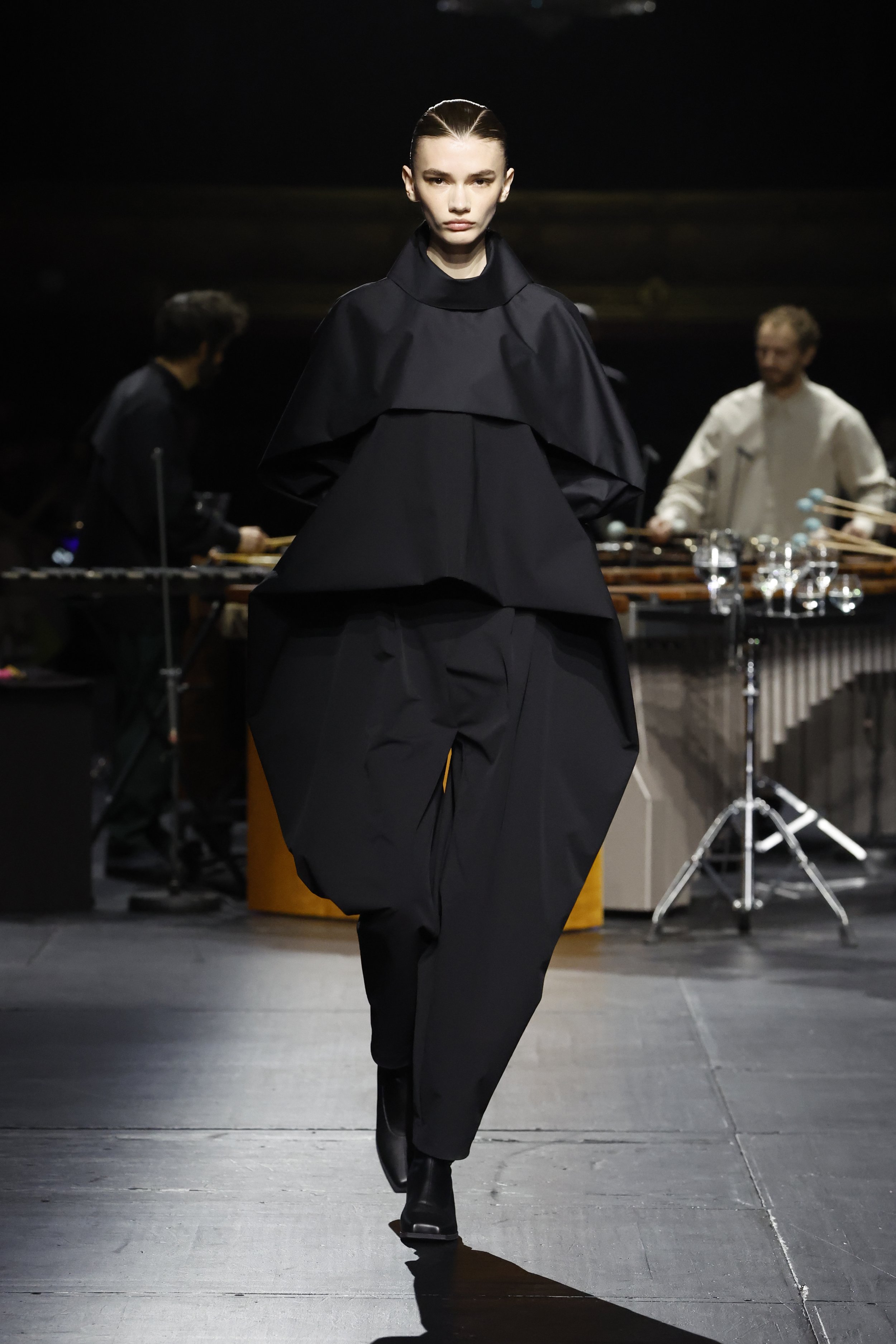 PFW: Issey Miyake FW23 Collection — KOLOR MAGAZINE